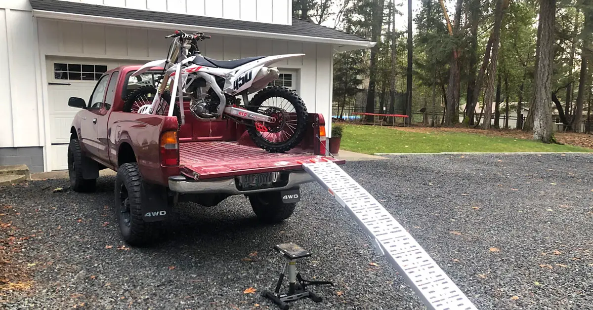 How To Load A Dirt Bike In A Truck